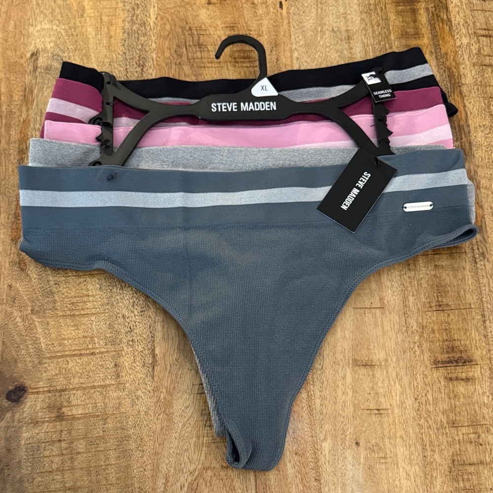 Steve Madden seamless  blue gray pink striped 5 pack set thongs Panties NWT XL